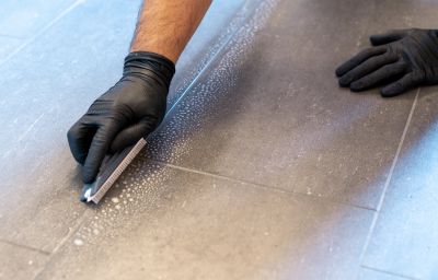 Clean Grout Lines
